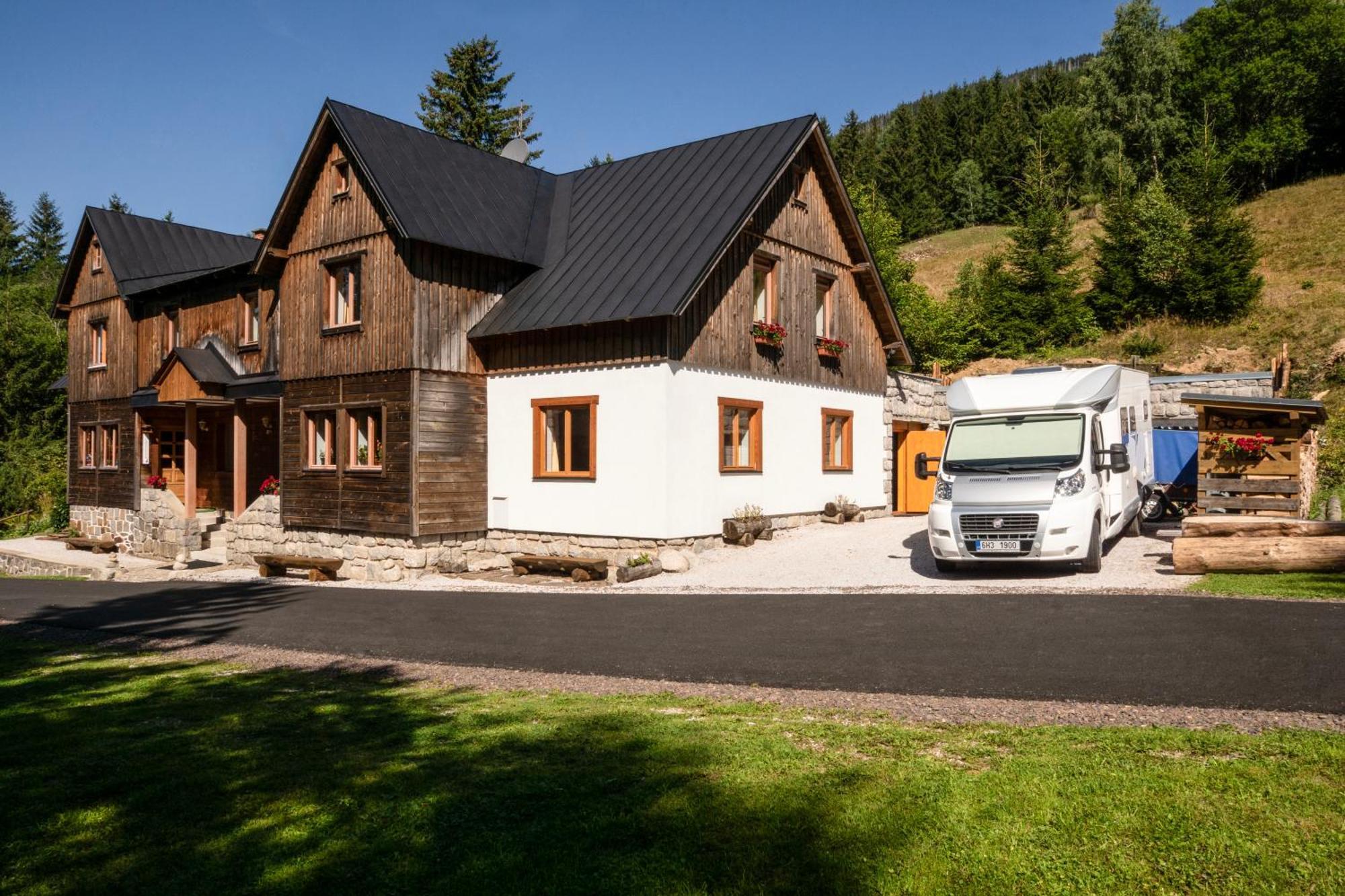 Pension Erban Spindleruv Mlyn Exterior foto